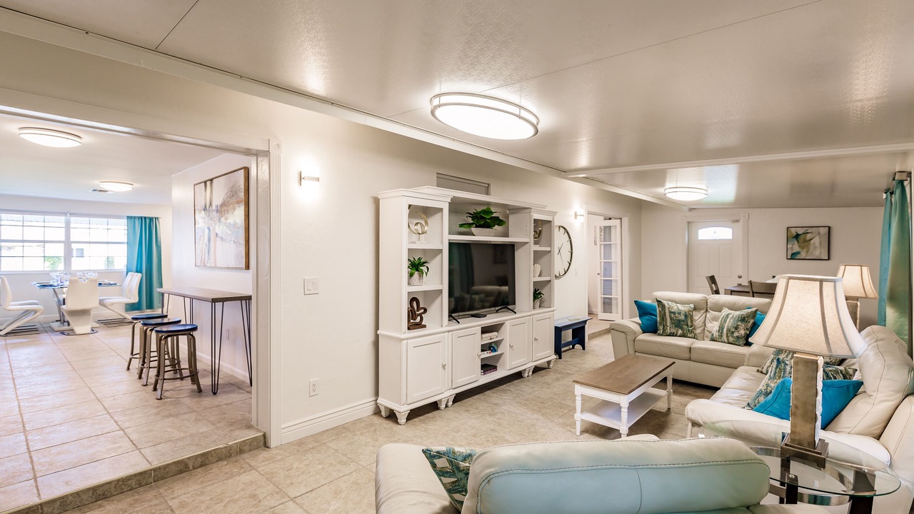 Photo of Livingroom in Naples Park