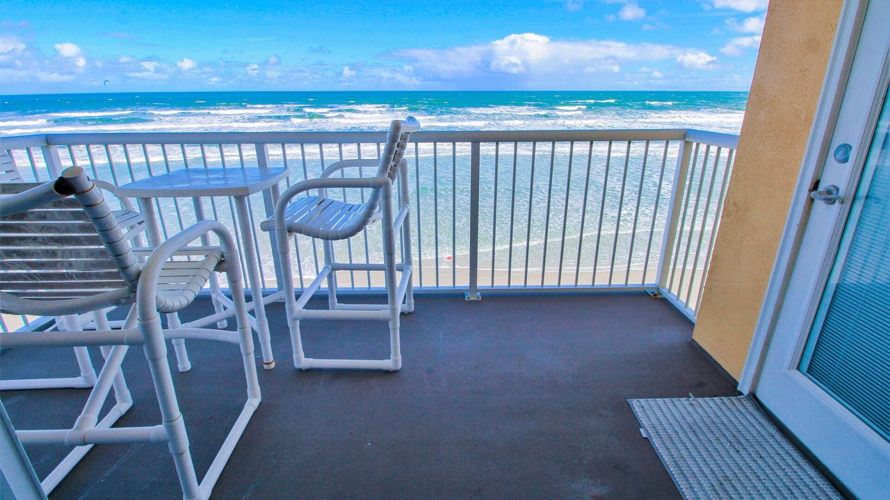 Photo of Patio Balcony in Point East