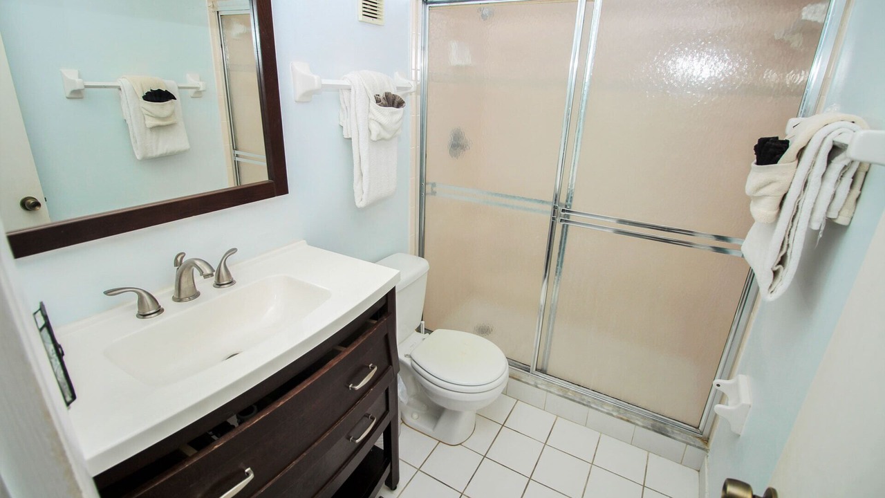 Photo of Bathroom in Point East