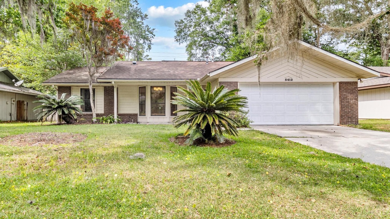 Photo of Outdoor in Gainesville