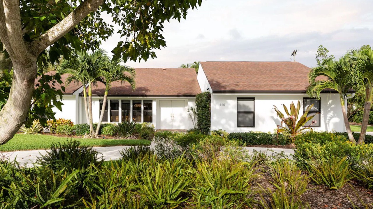 Photo of Outdoor in Palm River Estates