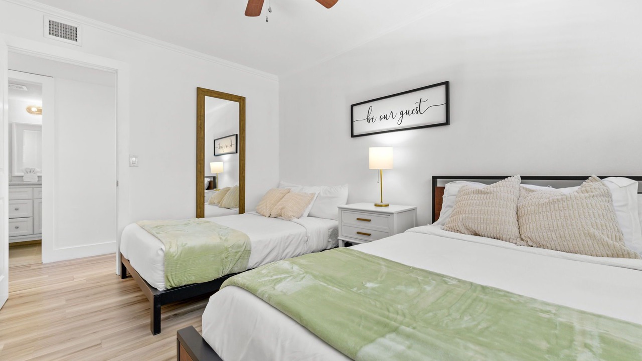 Photo of Bedroom in Bay Crest Park