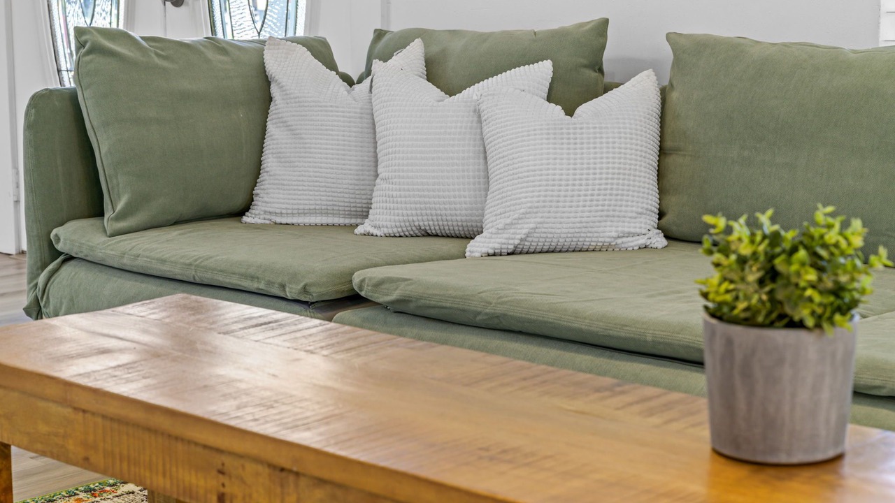 Photo of Livingroom in Bay Crest Park