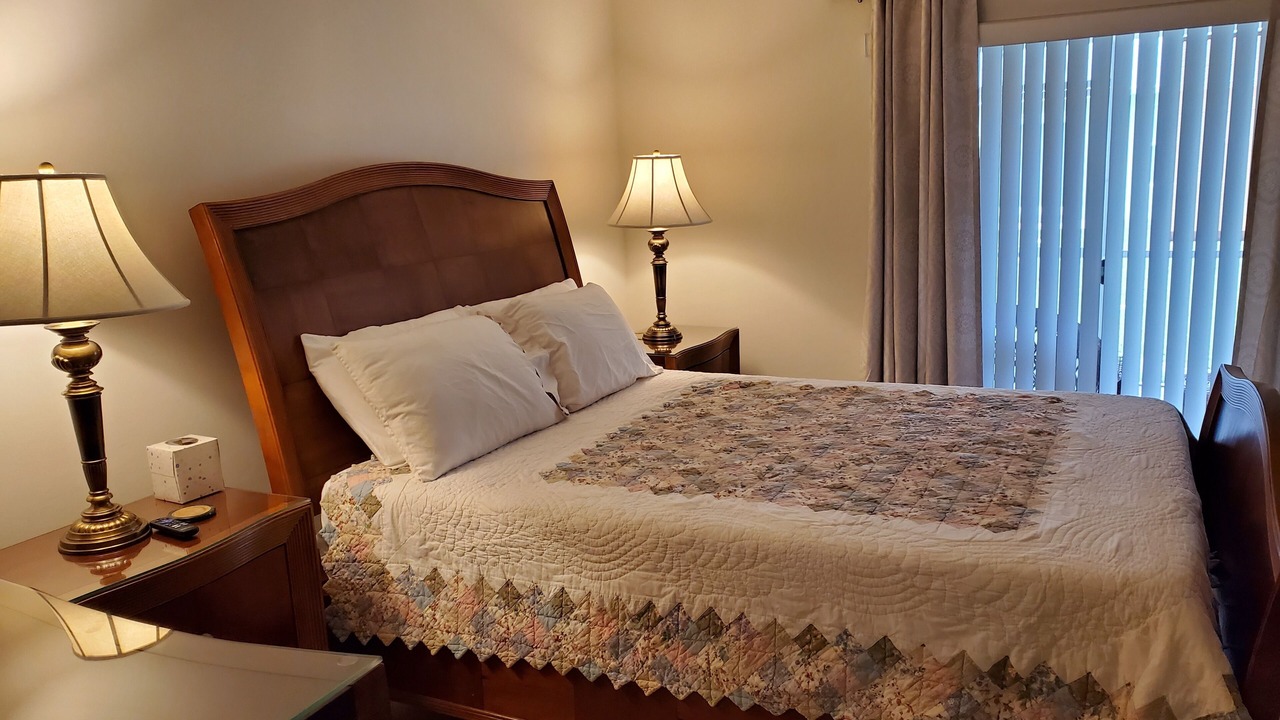 Photo of Bedroom in Jupiter Village