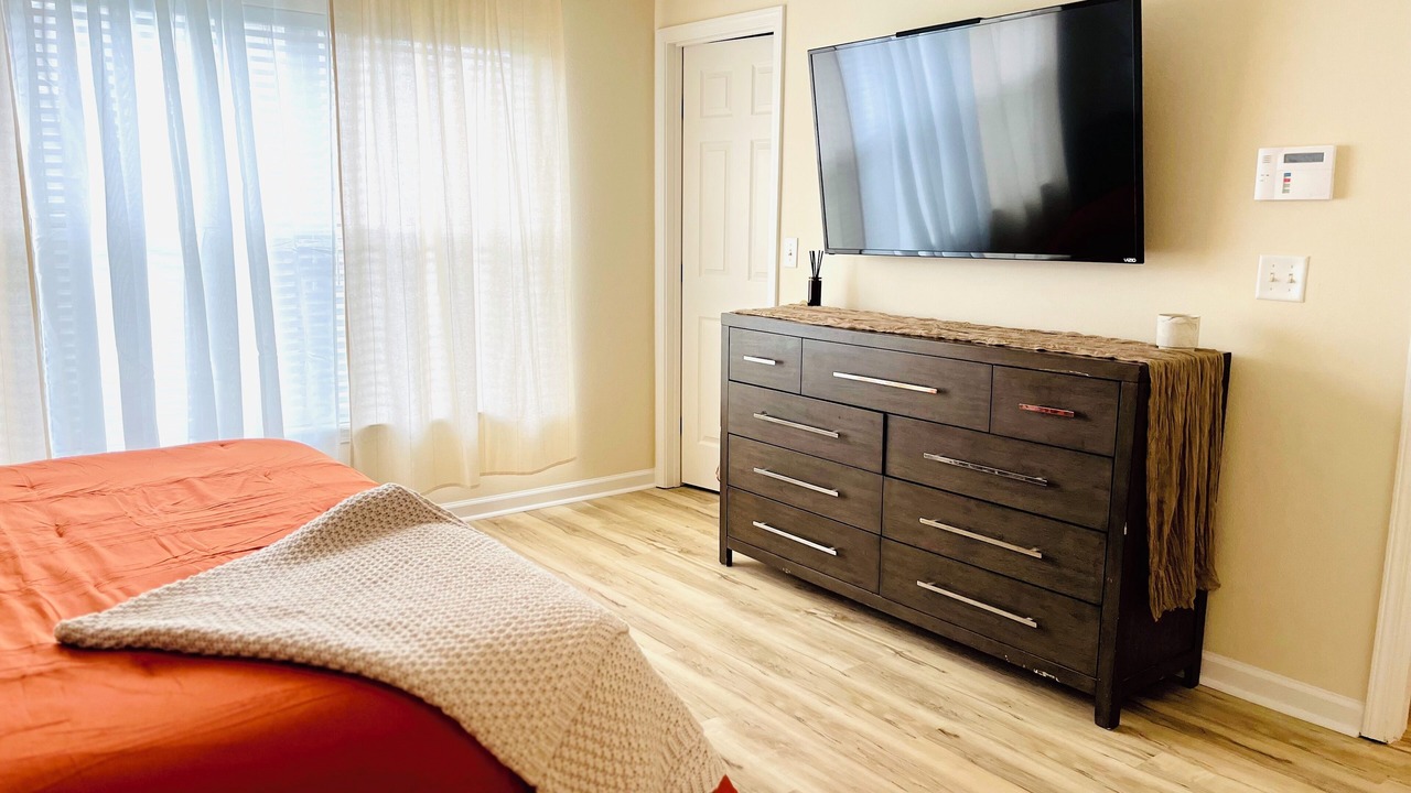 Photo of Bedroom in Baymeadows