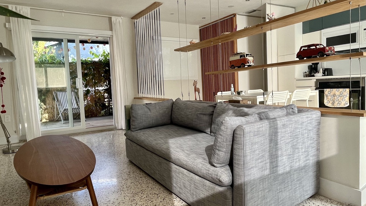 Photo of Livingroom in The Roads