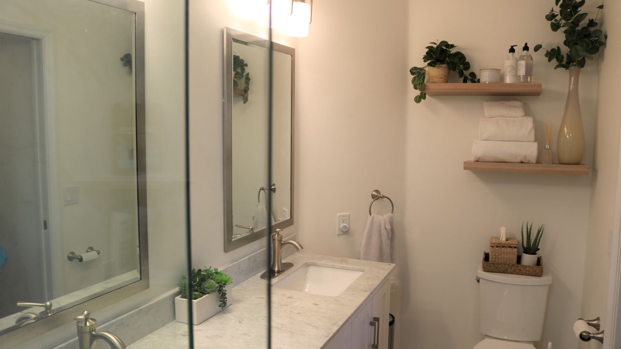 Photo of Bathroom in Heritage Palms