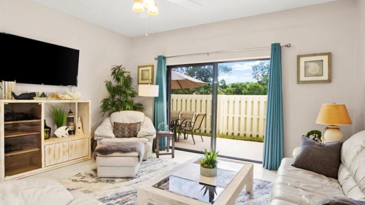Photo of Livingroom in Bella Vista