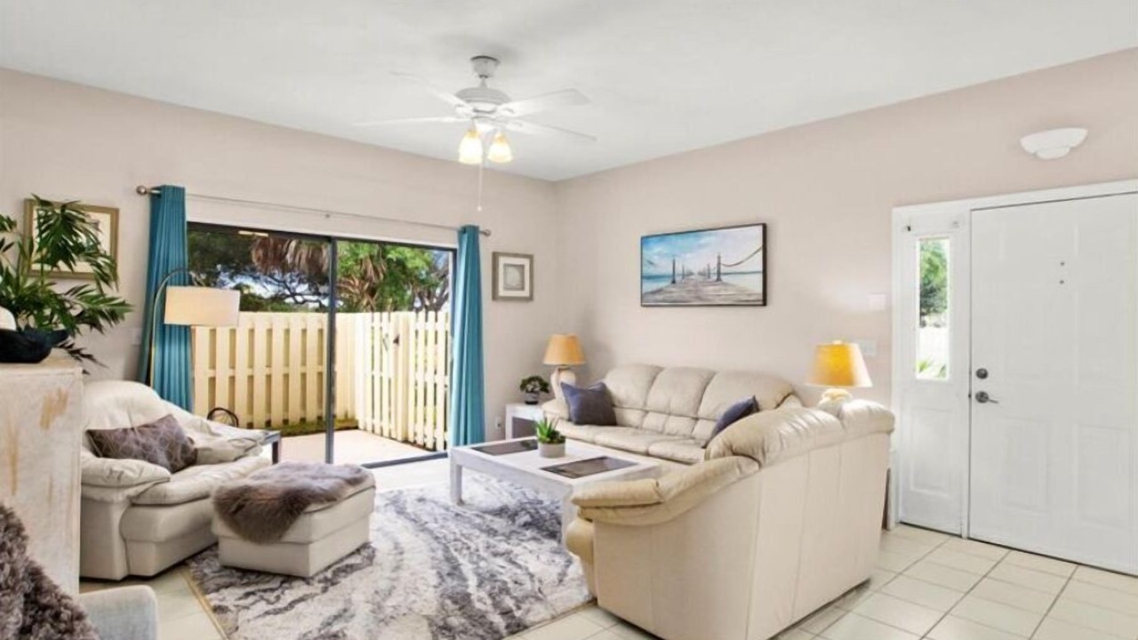 Photo of Livingroom in Bella Vista