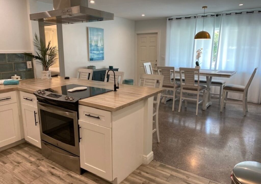 Photo of Kitchen in East Central Boulevard