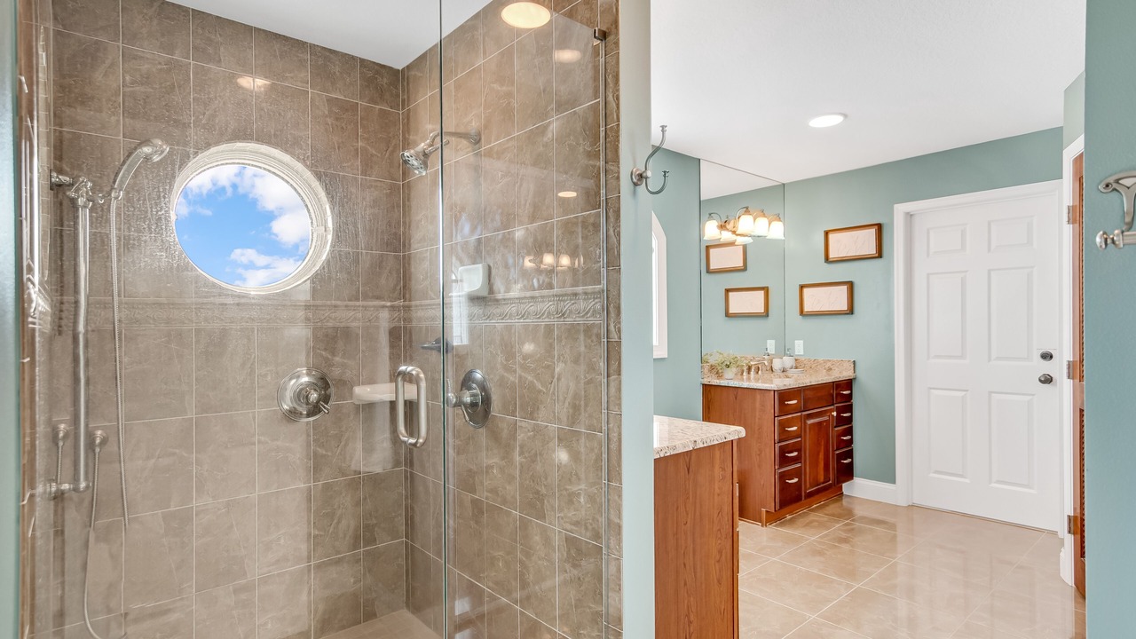 Photo of Bathroom in New Smyrna Beach