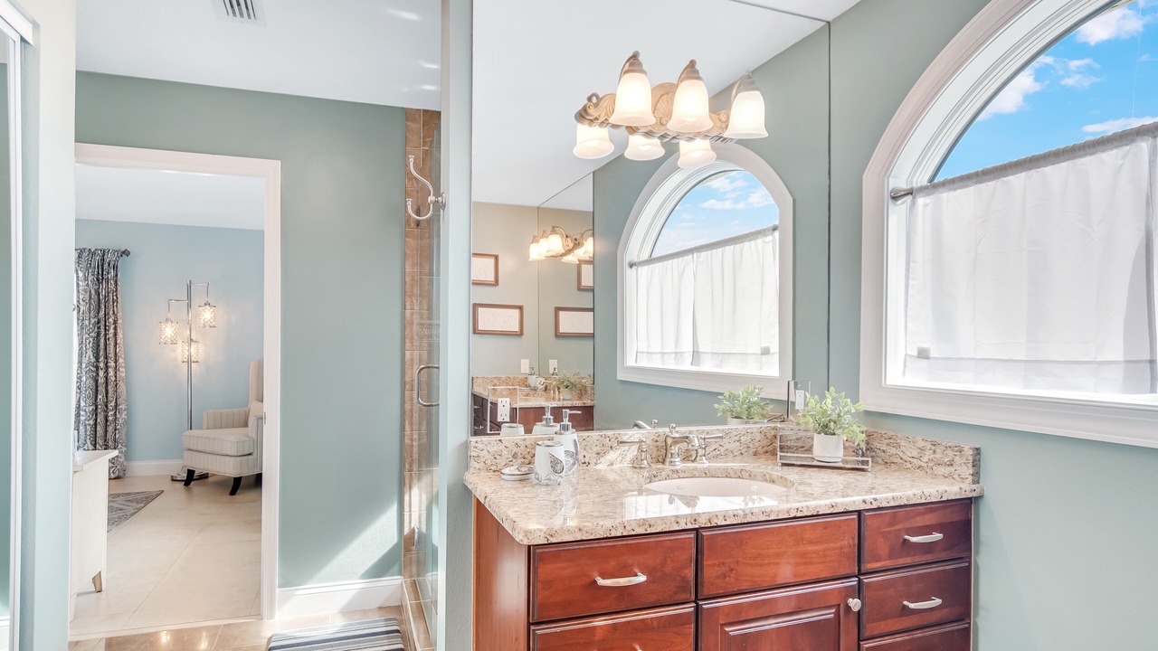 Photo of Bathroom in New Smyrna Beach