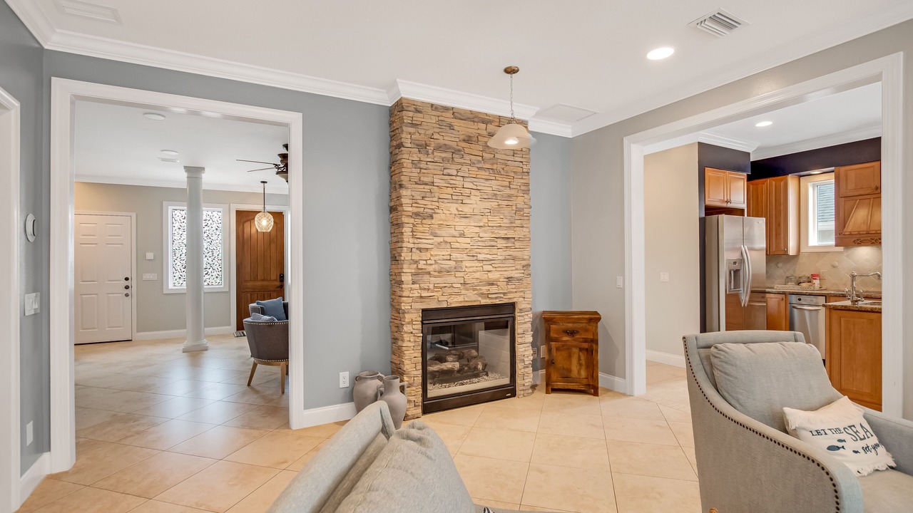 Photo of Livingroom in New Smyrna Beach