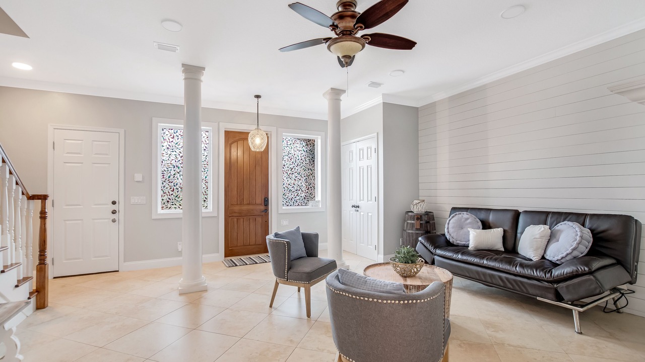Photo of Livingroom in New Smyrna Beach