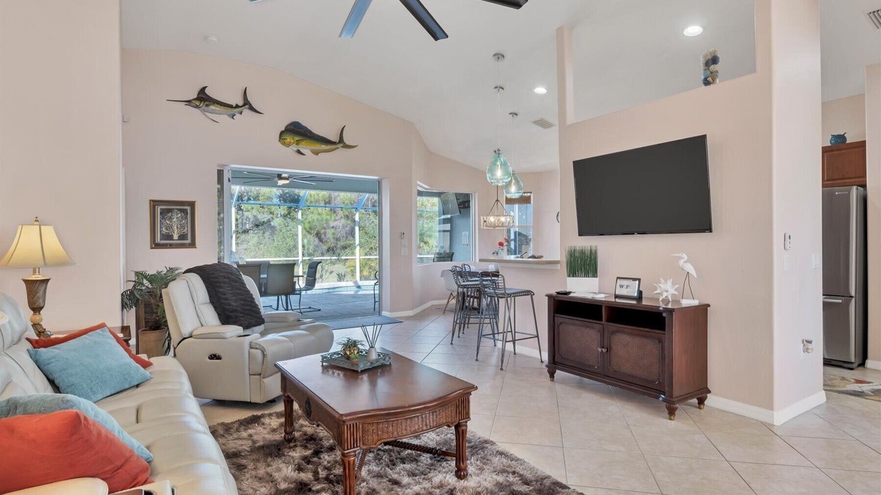Photo of Livingroom in Rotonda Heights