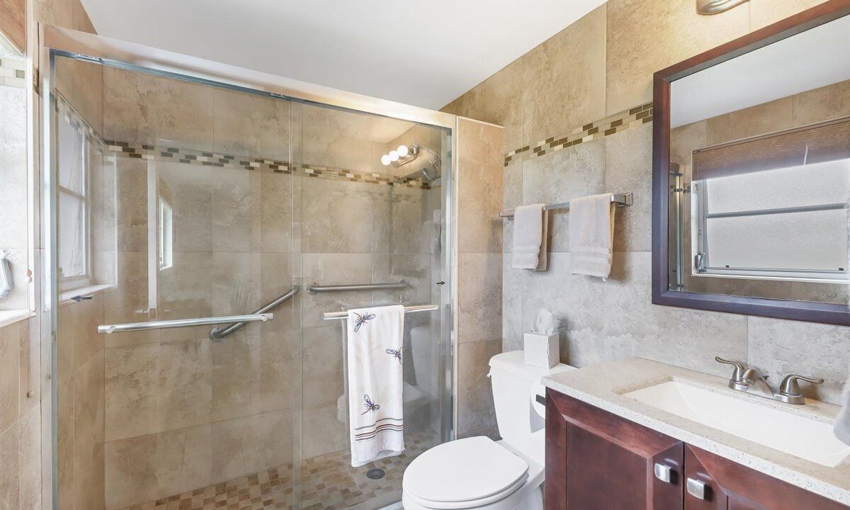 Photo of Bathroom in Englewood