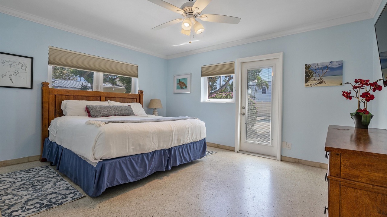 Photo of Bedroom in Lauderdale-by-the-Sea