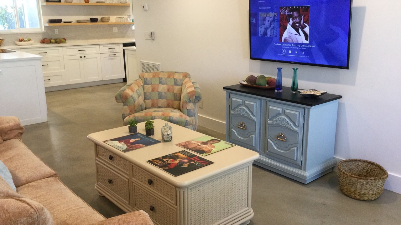 Photo of Livingroom in Lake Ida Shores