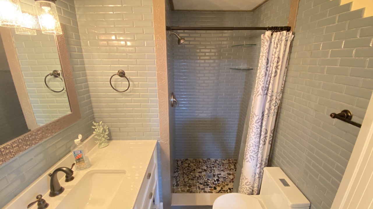 Photo of Bathroom in Ozona