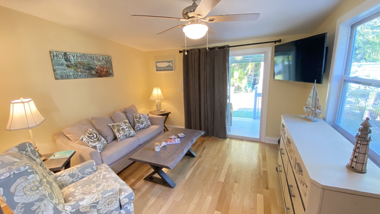 Photo of Livingroom in Ozona