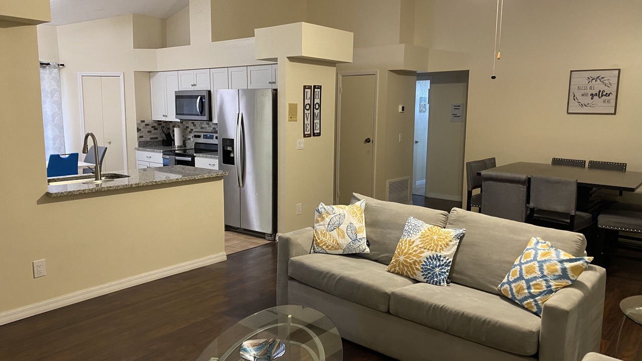 Photo of Livingroom in Fairvilla