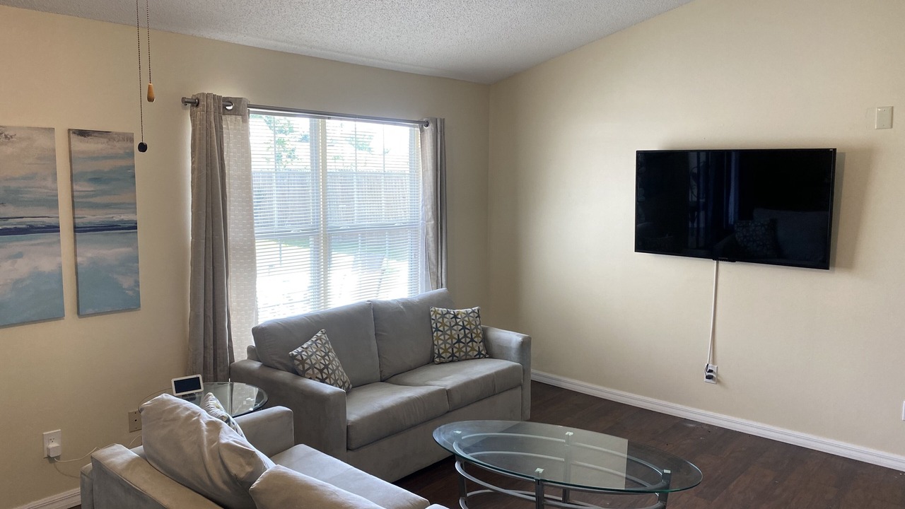 Photo of Livingroom in Fairvilla