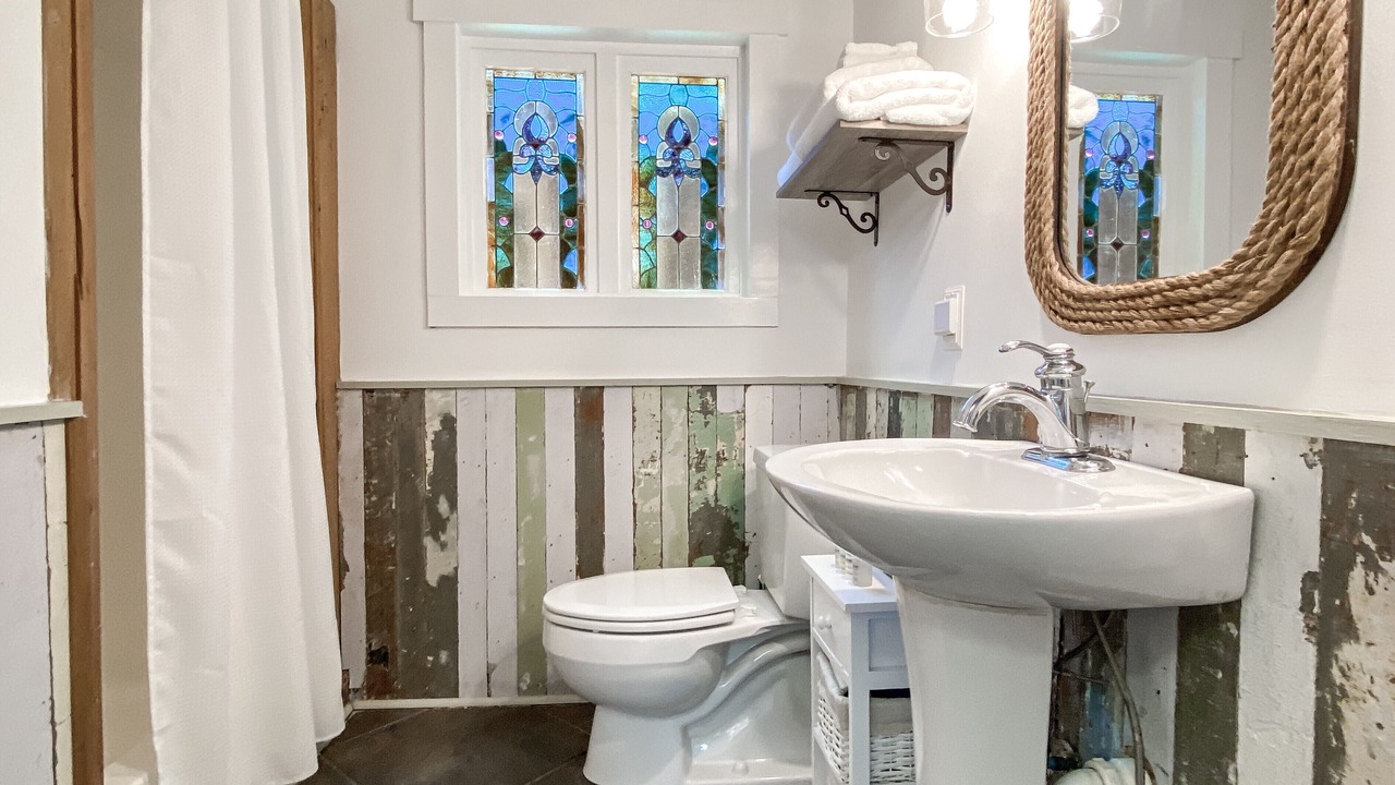 Photo of Bathroom in Historic Downtown Apalachicola