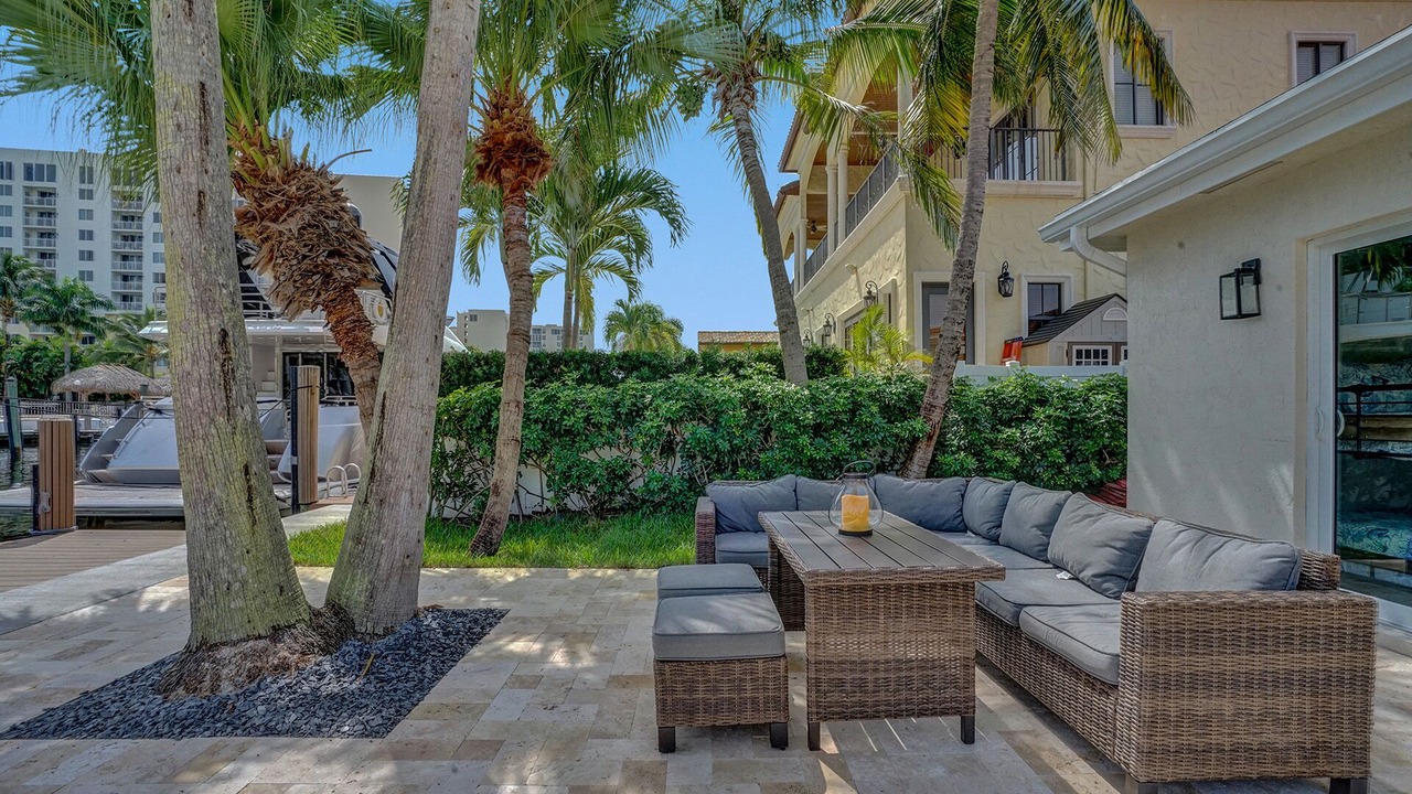 Photo of Outdoor in Pompano Isles