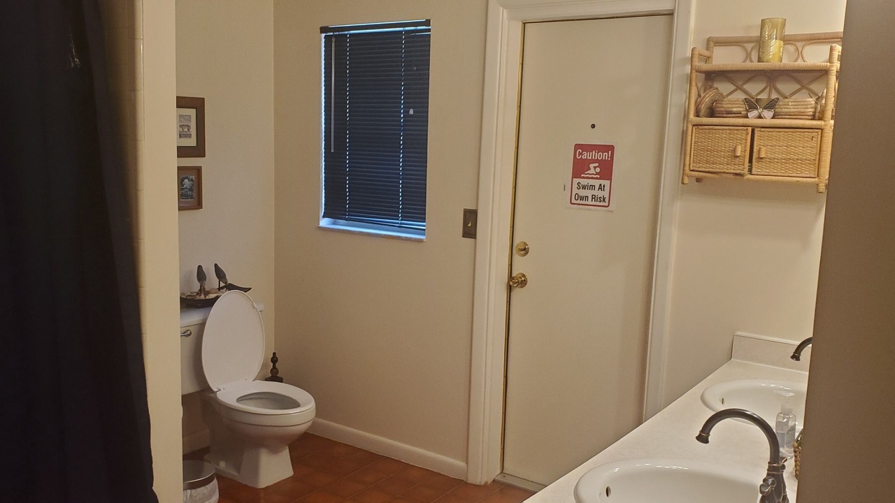 Photo of Bathroom in Wekiva Springs