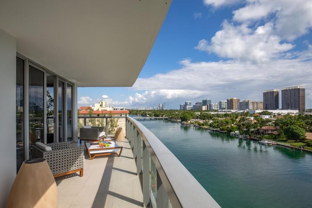 Photo of Outdoor in Bay Harbor Islands