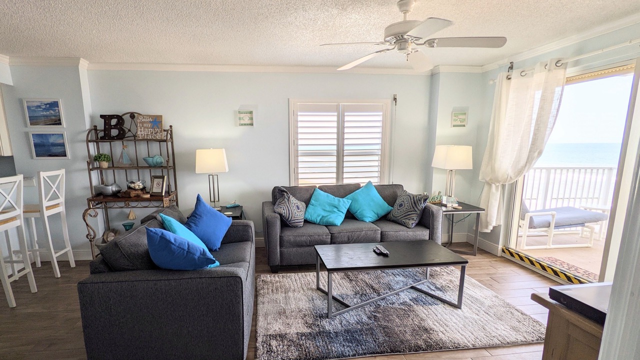 Photo of Bedroom in Seawinds Condo