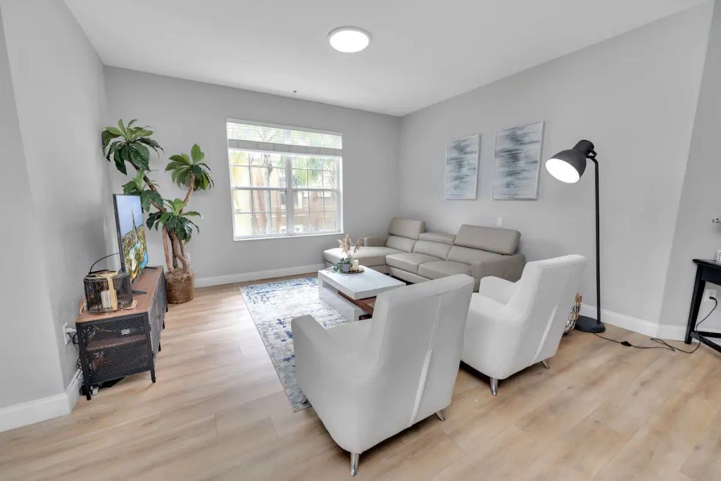 Photo of Livingroom in Florida Central Atlantic Coast