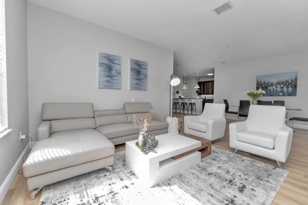 Photo of Livingroom in Florida Central Atlantic Coast