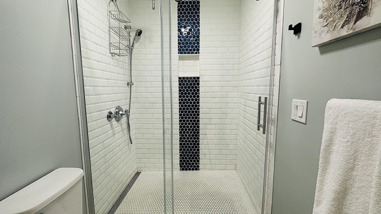 Photo of Bathroom in Isles of Capri