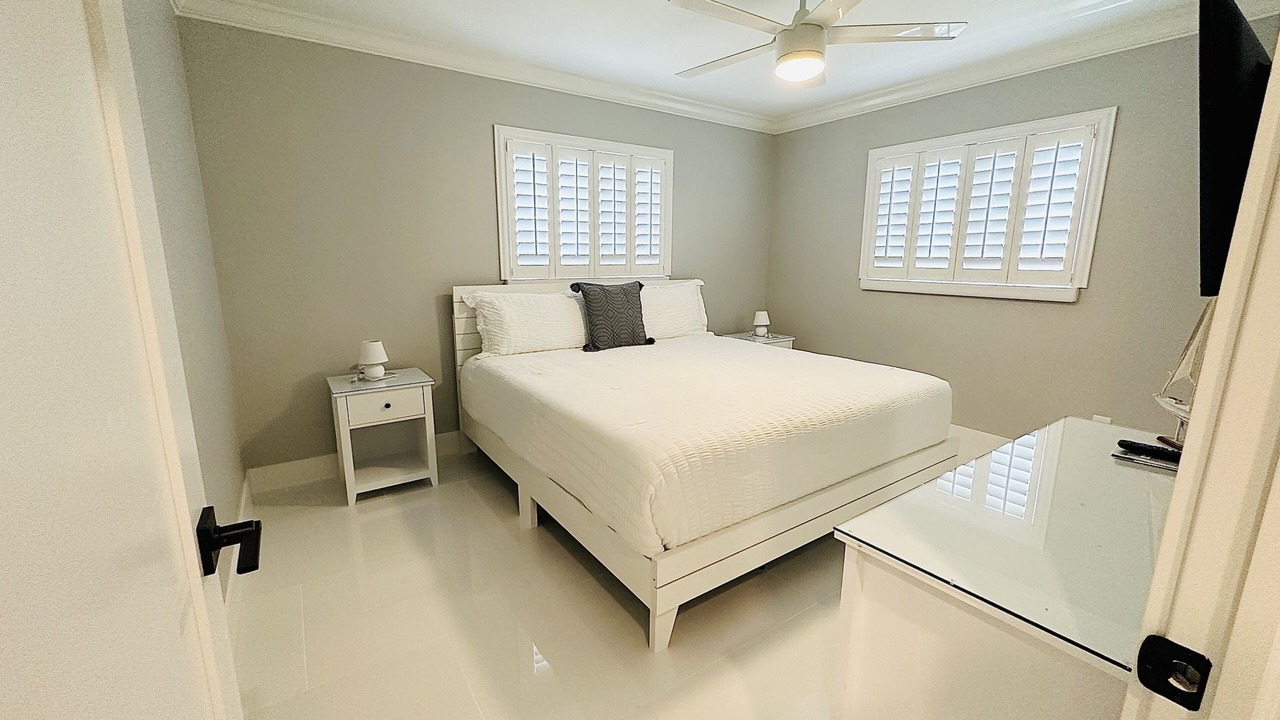 Photo of Bedroom in Isles of Capri