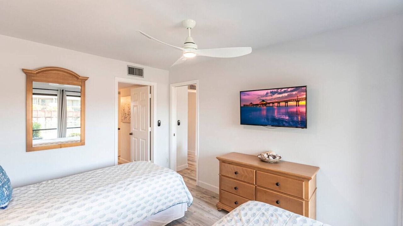 Photo of Bedroom in Park Shore
