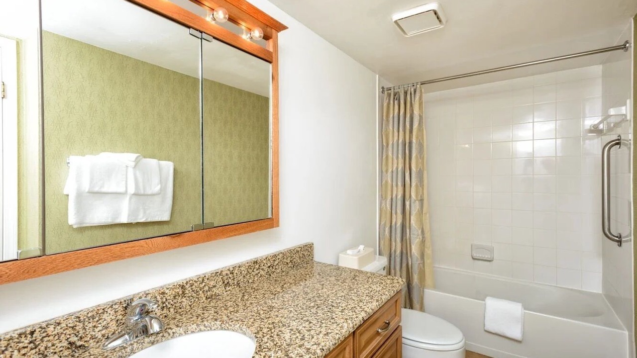 Photo of Bathroom in Port Canaveral