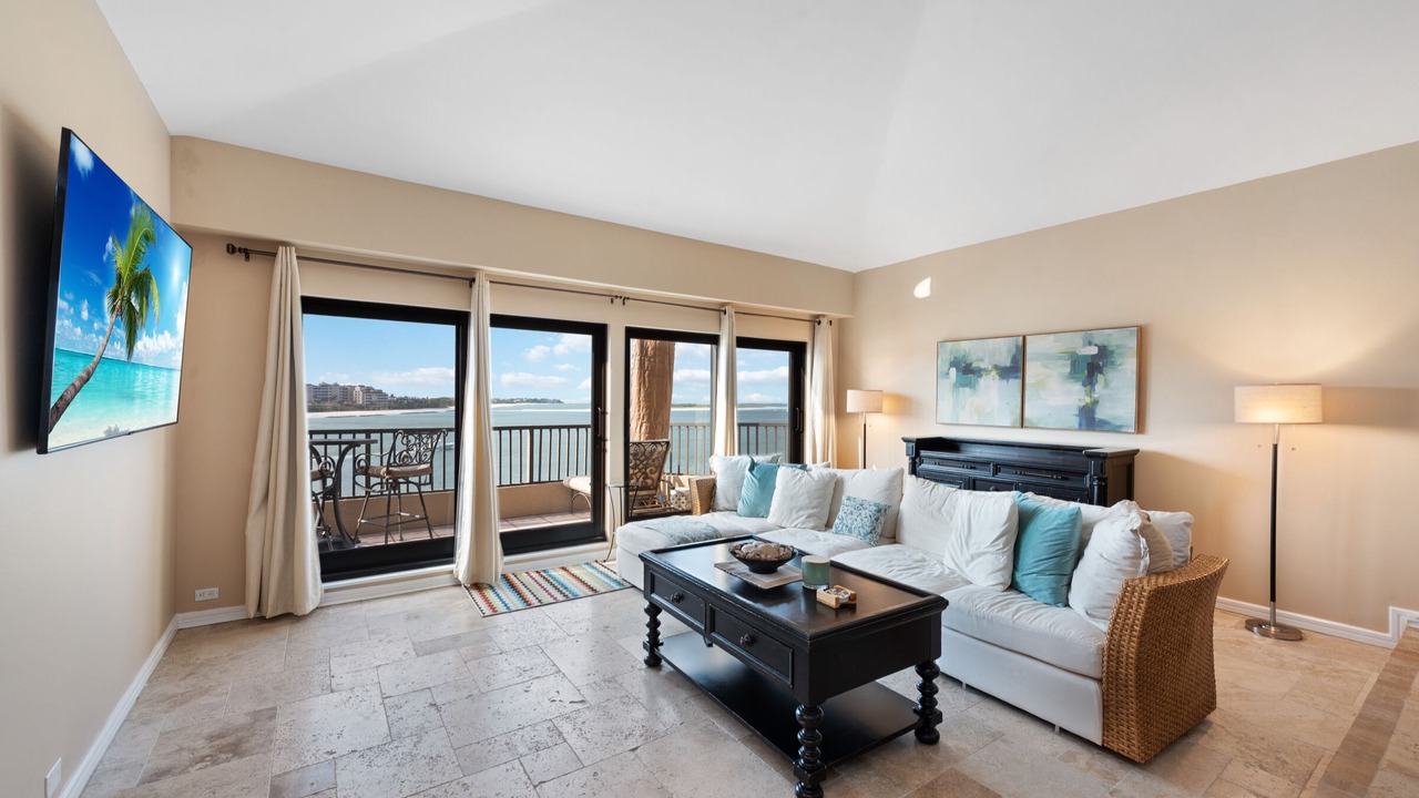 Photo of Livingroom in Isles of Capri