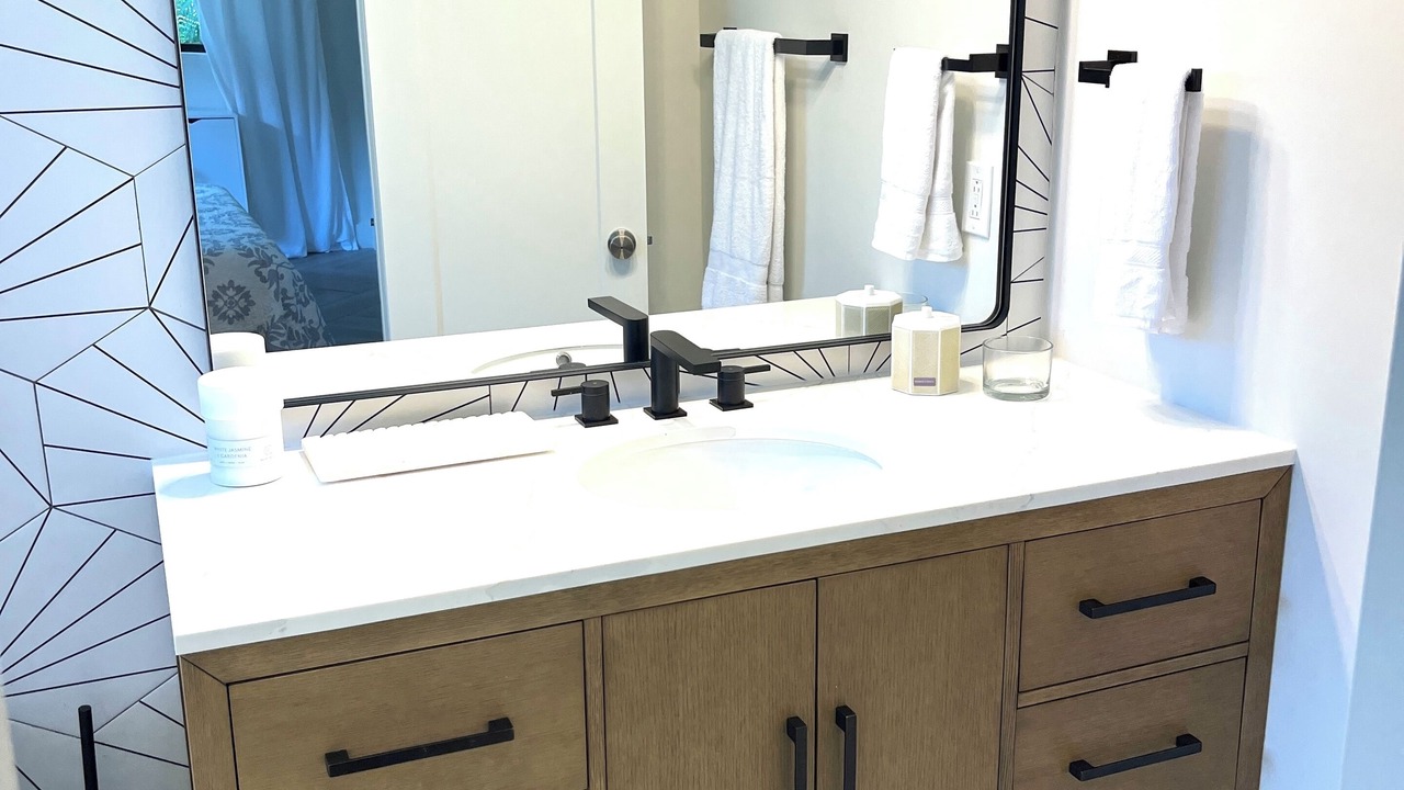 Photo of Bathroom in Lake Clarke Shores