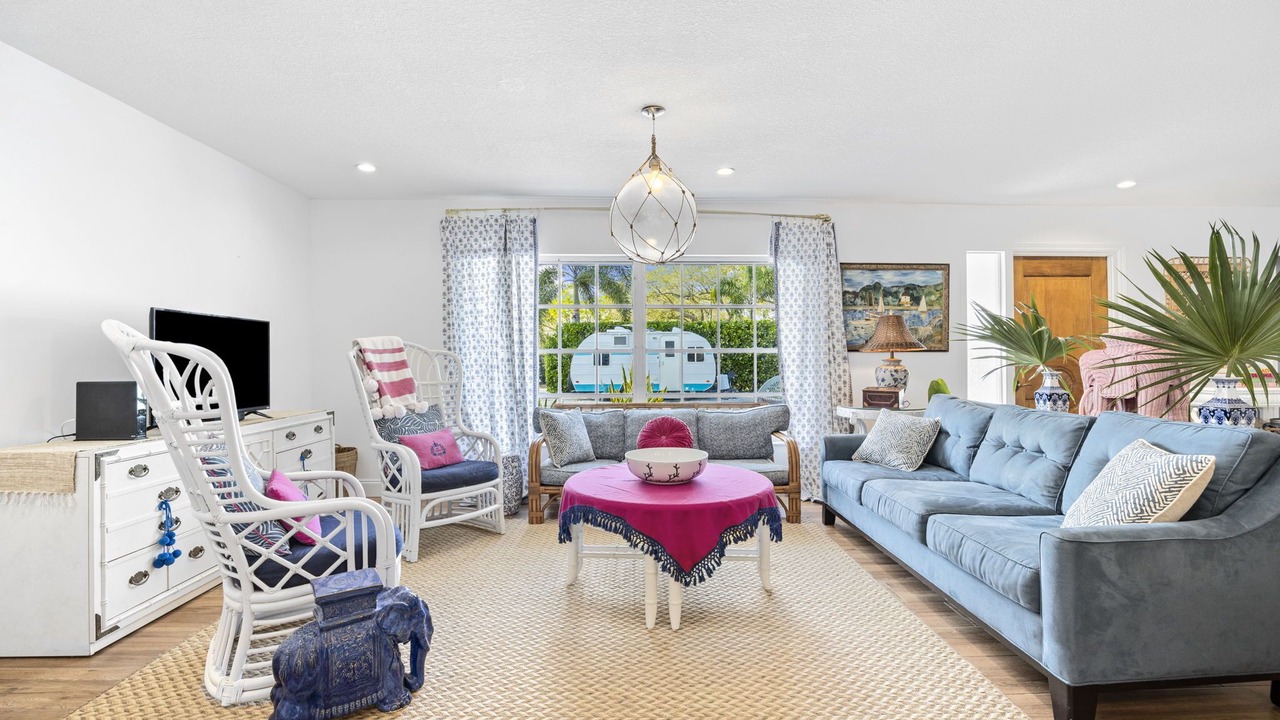 Photo of Livingroom in Jupiter