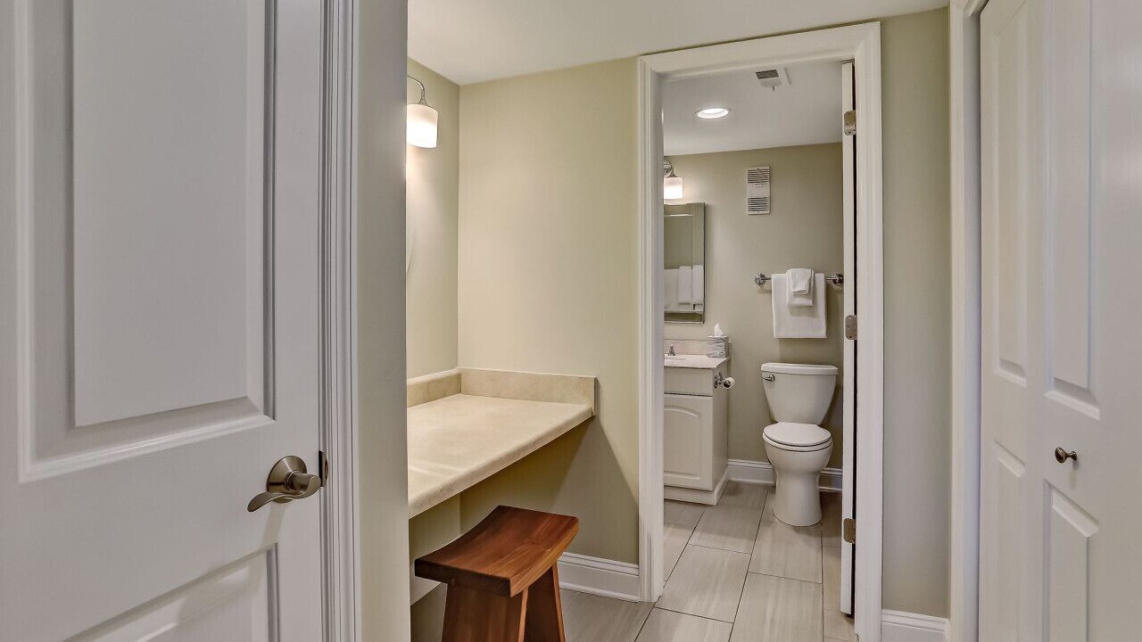 Photo of Bathroom in Fernandina Beach