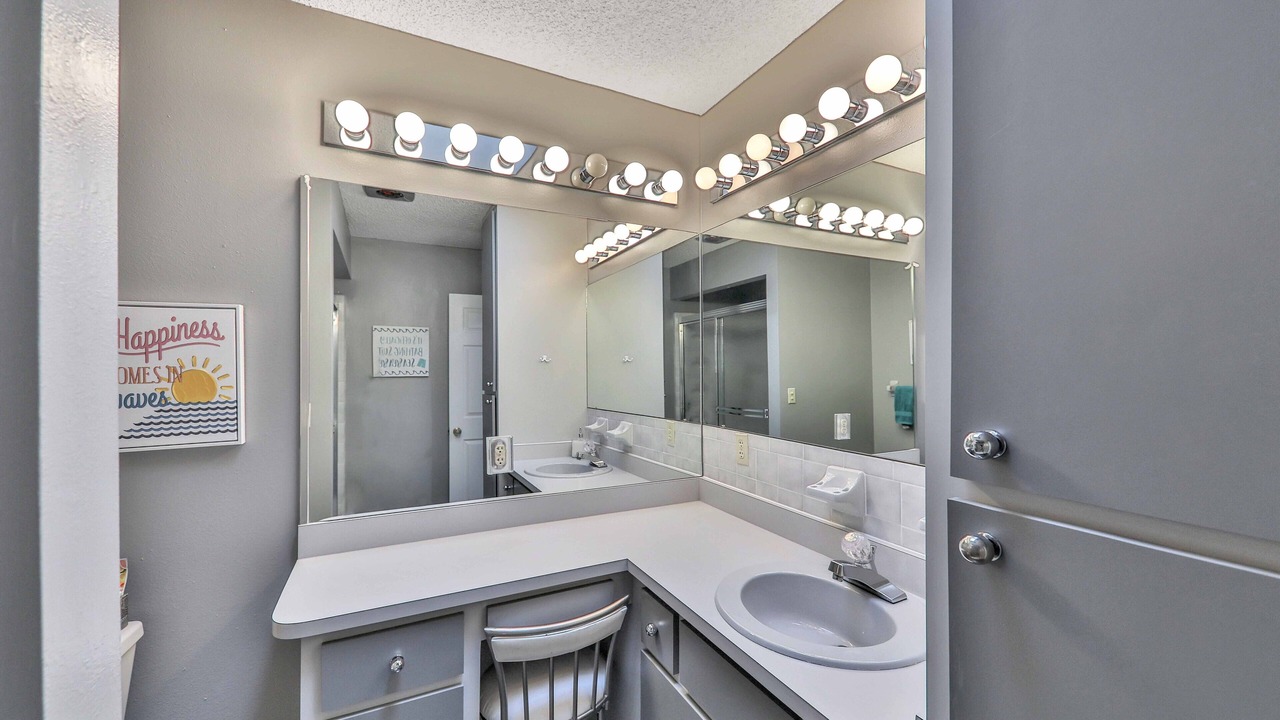 Photo of Bathroom in Avon Park