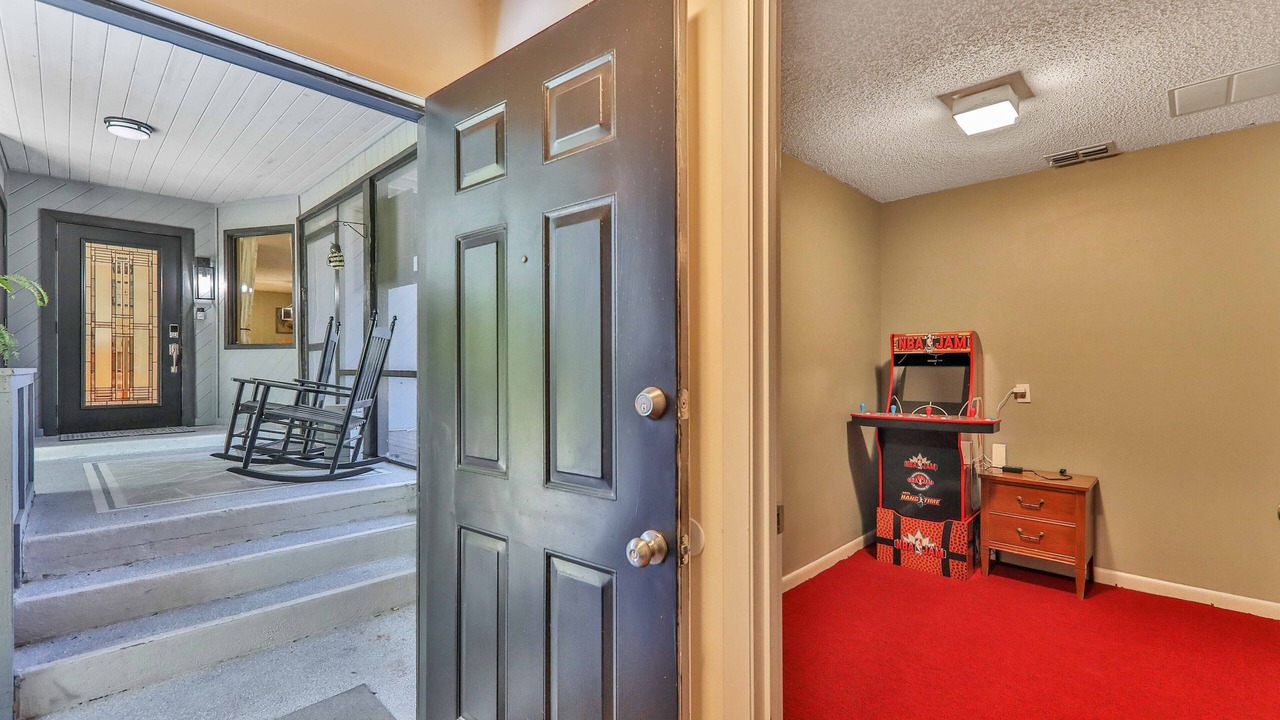 Photo of Bedroom in Avon Park