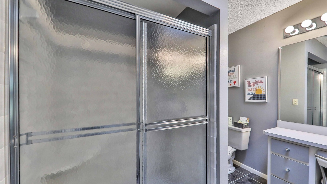 Photo of Bathroom in Avon Park