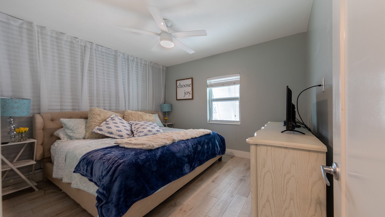 Photo of Bedroom in New Town