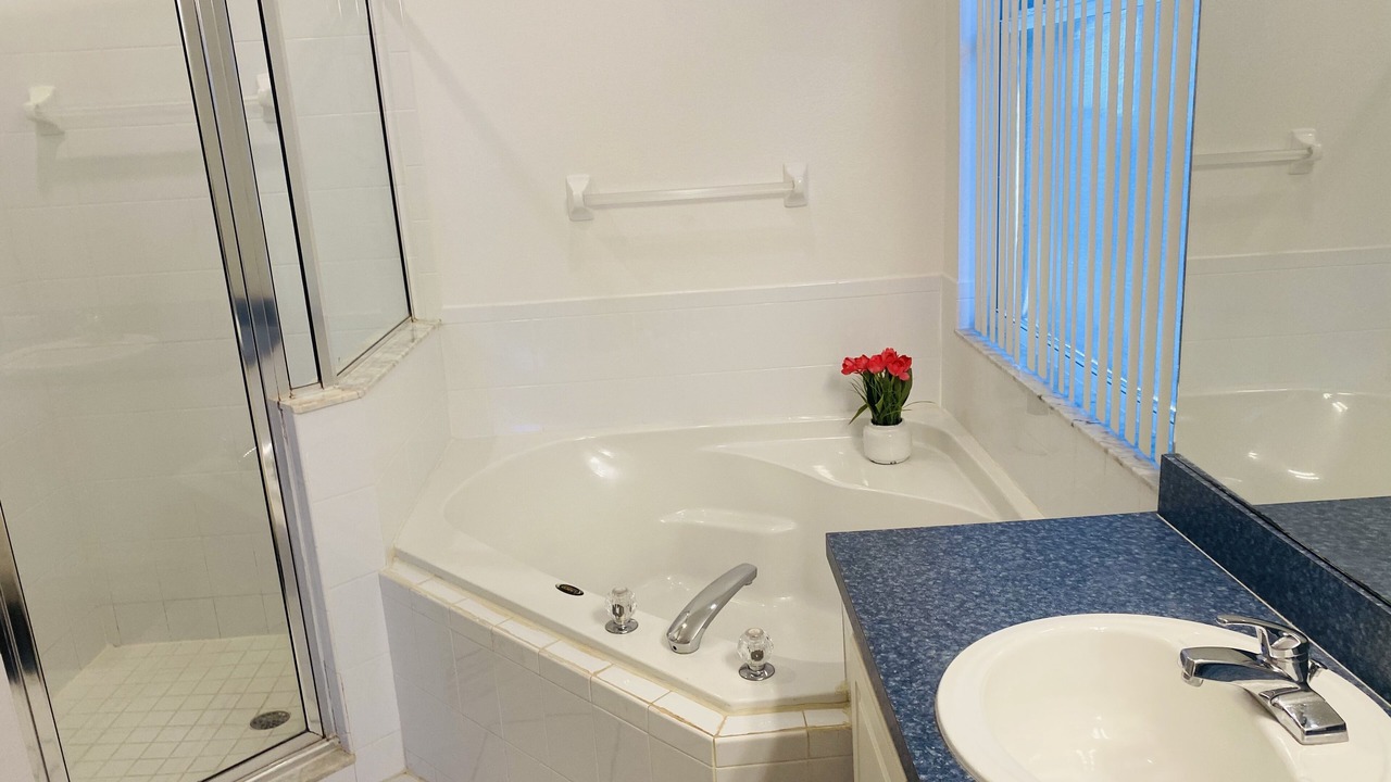 Photo of Bathroom in Calabay Parc
