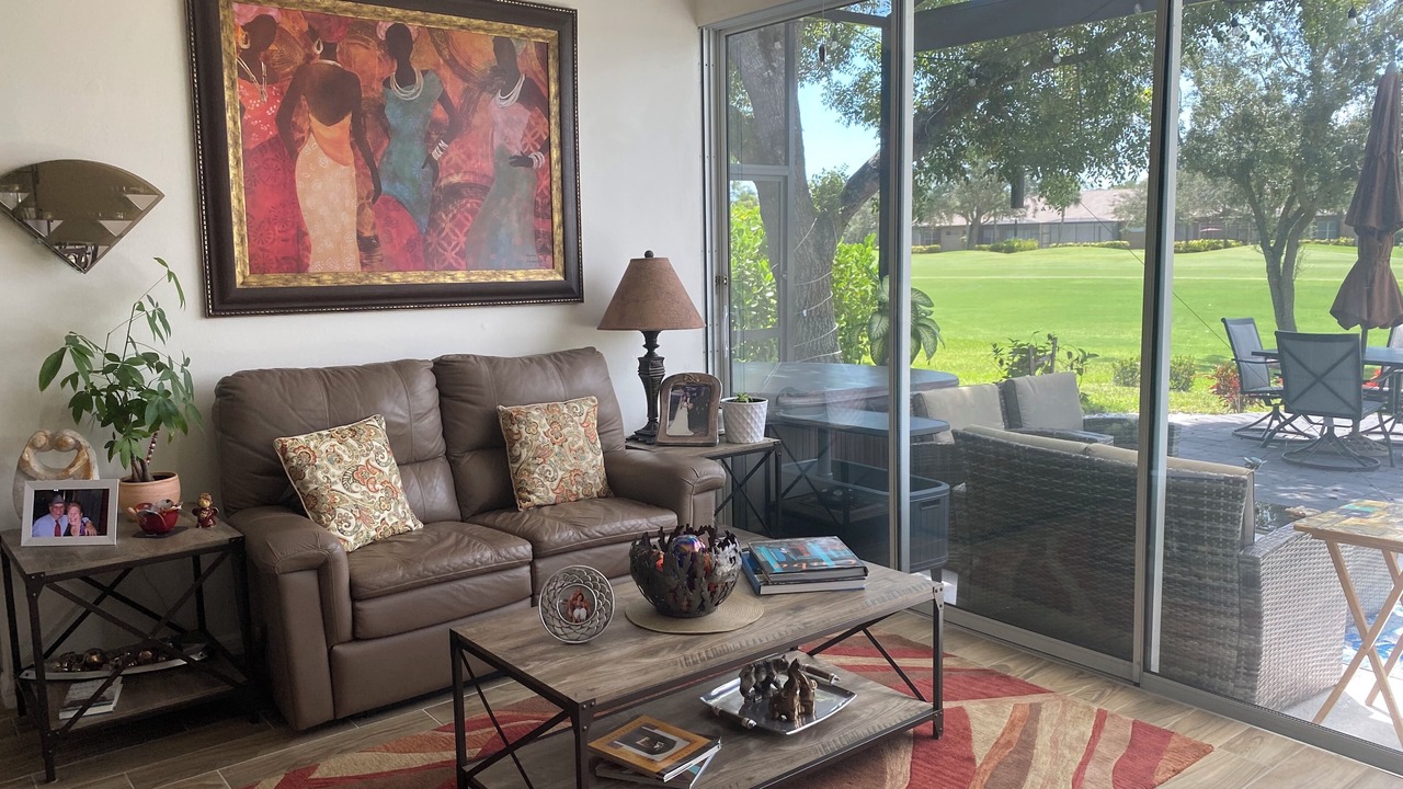 Photo of Livingroom in Biggar