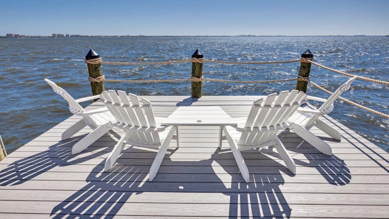 Photo of Patio Balcony in Yacht Club