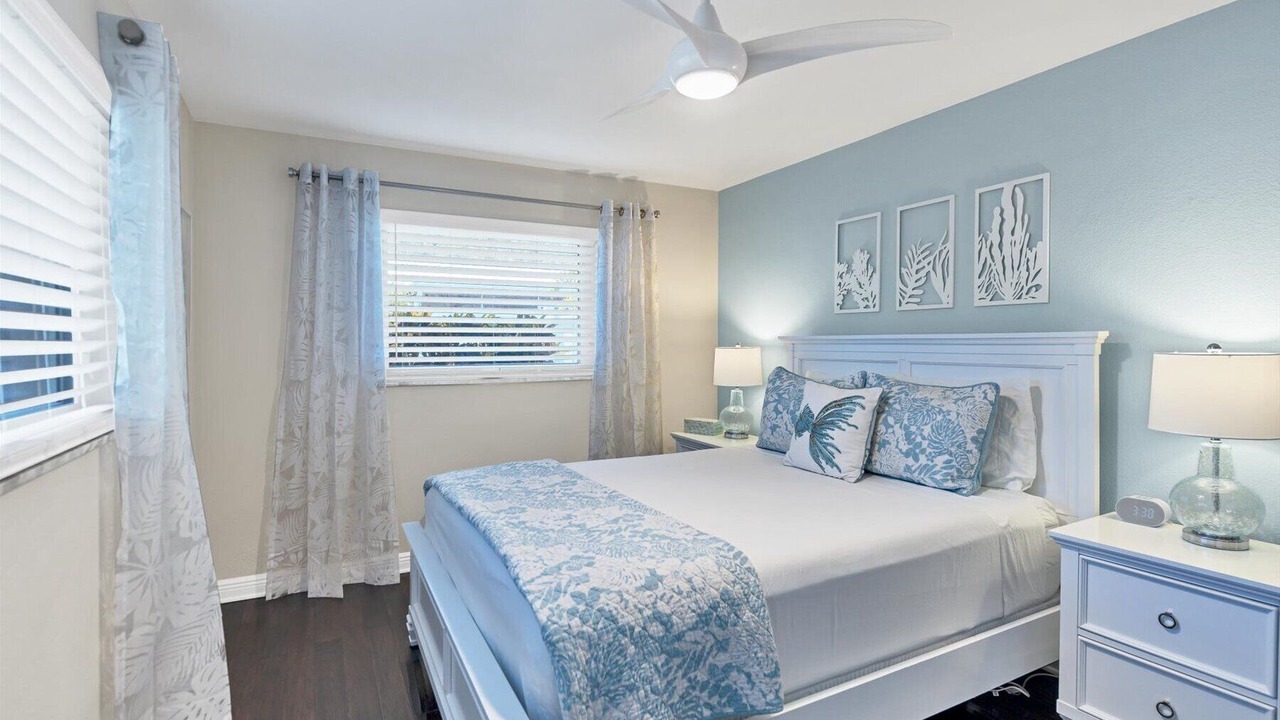 Photo of Bedroom in Harbor Hills