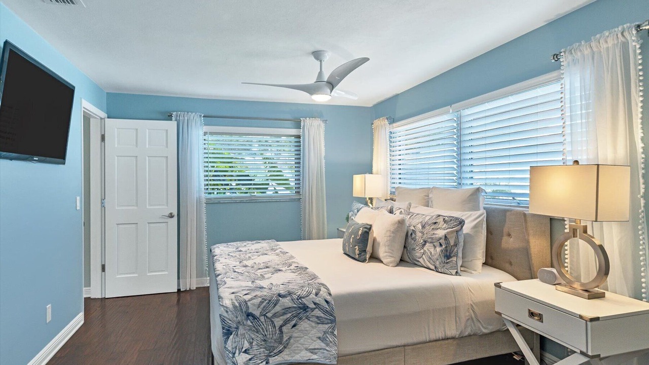 Photo of Bedroom in Harbor Hills